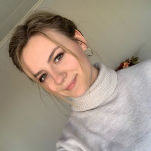 Meet your Posher, Maddy